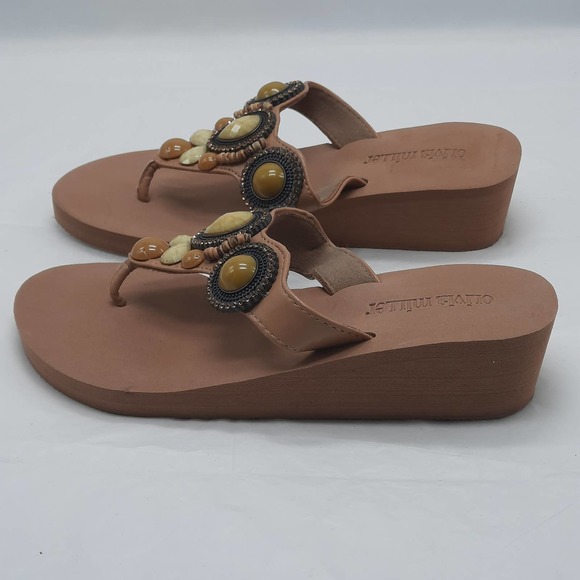 Olivia Miller Sandals Shoes Womens Size 7 Tan Beaded Thong Slip On - Picture 1 of 10